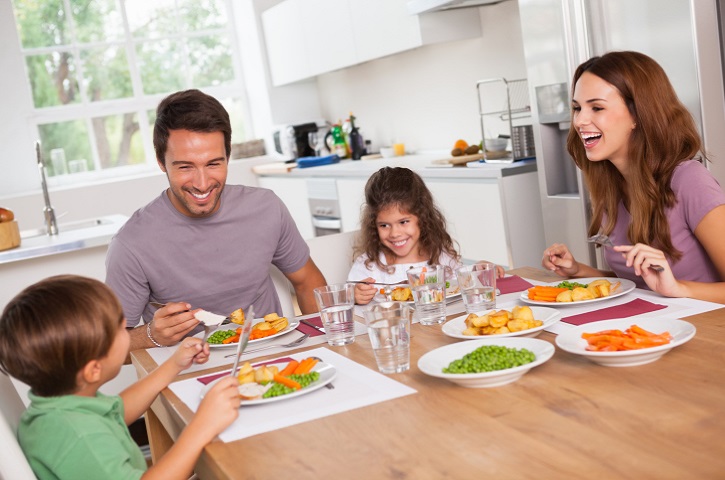 The benefits of growing up in a healthy family noticeable in adulthood