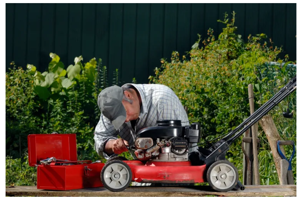 How long should a lawn mower last?
